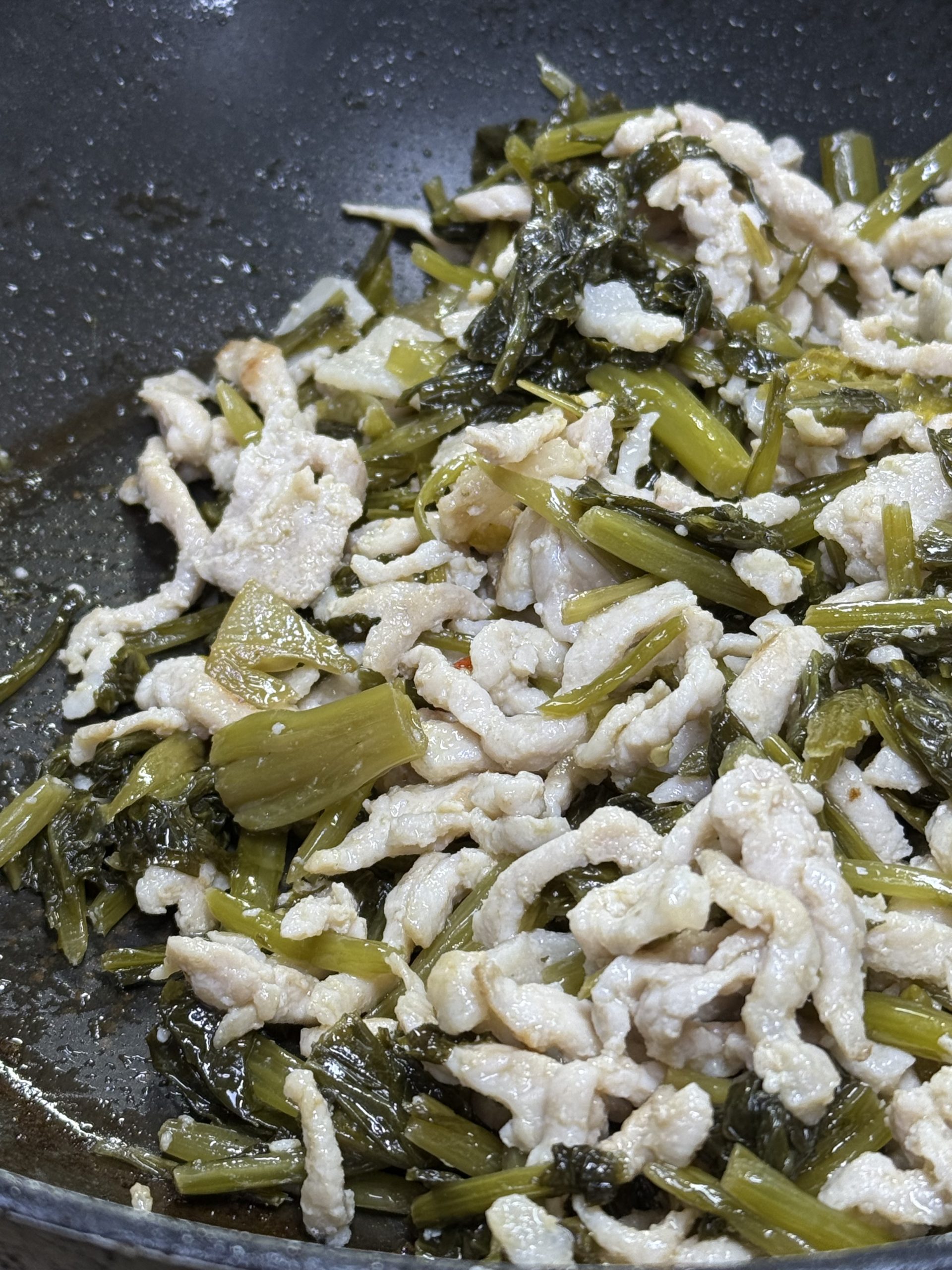 Shredded Pork with Pickled Vegetable